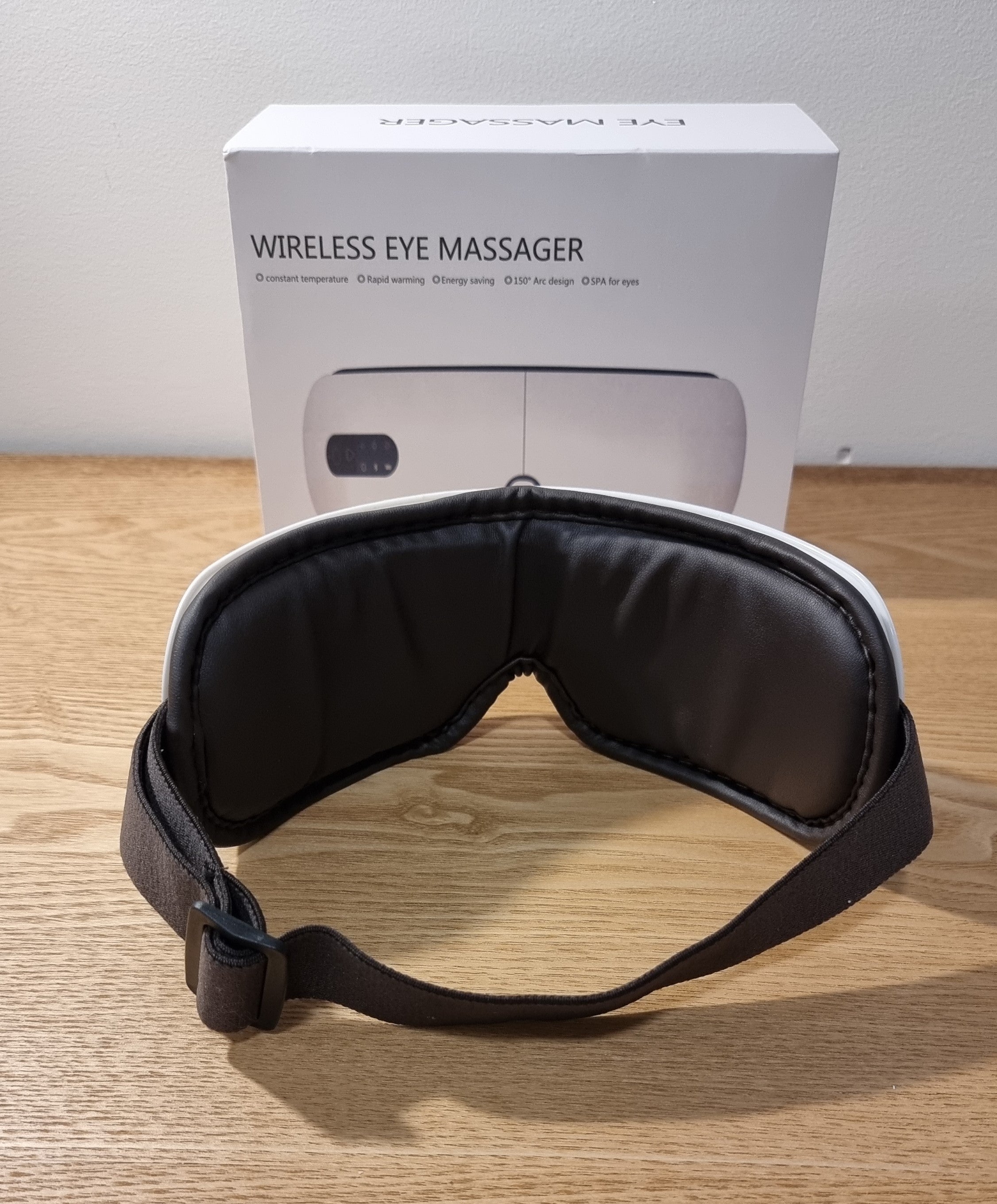 Black Smart Eyes Massager Pink