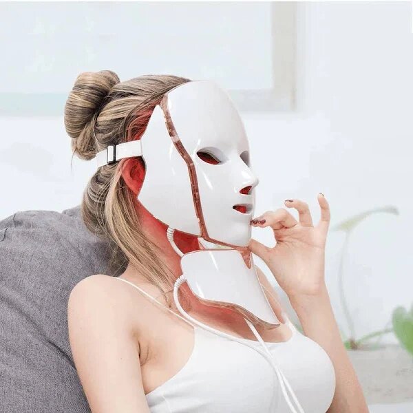 Photon Mask with Neck